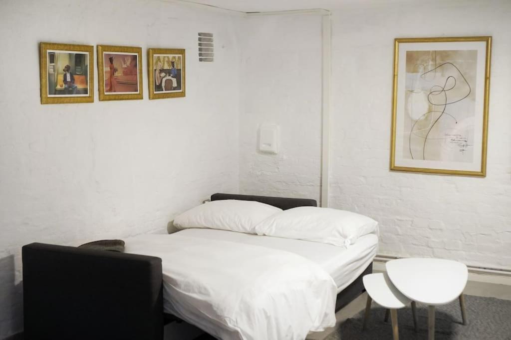 Central, Cozy & Beautiful Designed 2-Rooms Apt. Near River Berlijn Buitenkant foto